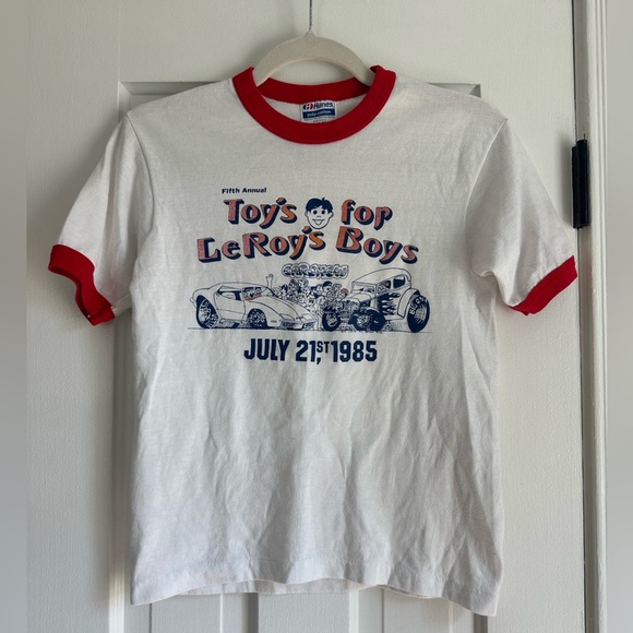 Vintage Hanes T Shirt - Picture 1 of 3